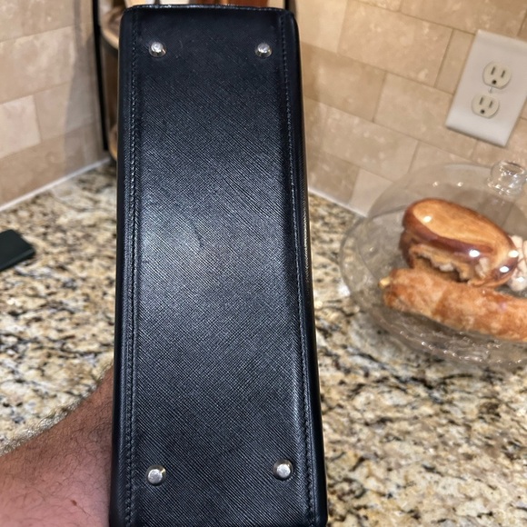 BURBERRY’s Leather Hand Bag - Picture 5 of 15